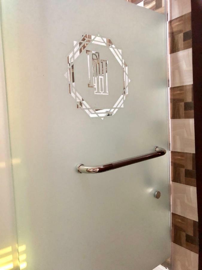 Fawzy Hotel Ibadan Kültér fotó